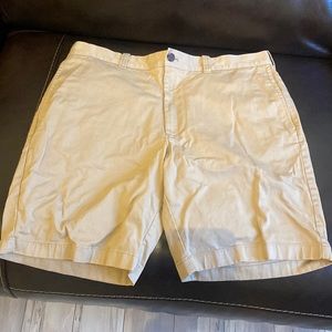 Men’s J. Crew Khaki Shorts / Size W36 / 9 inch inseam